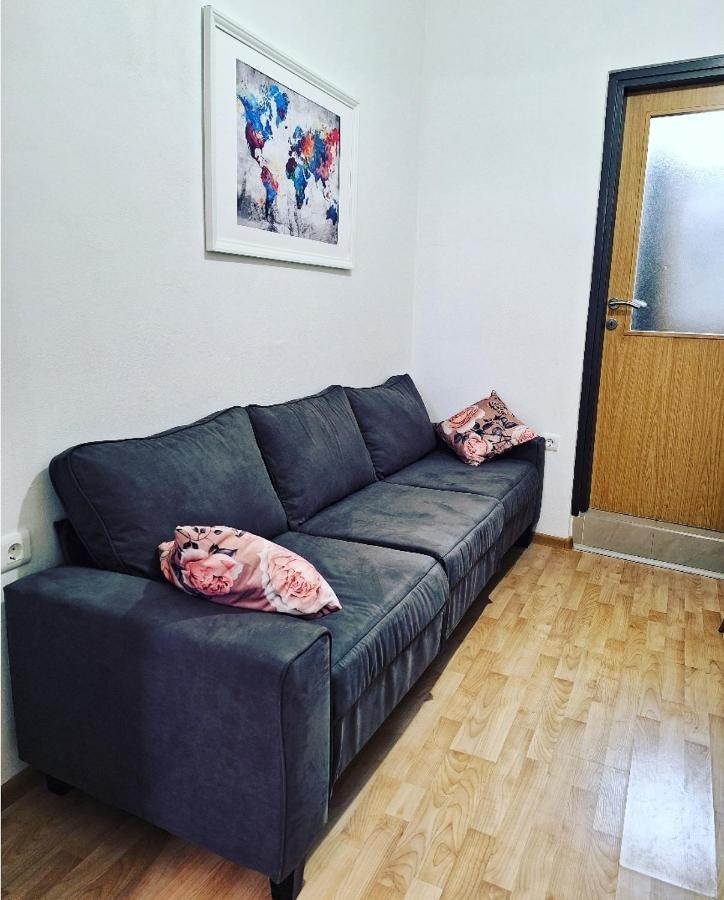 Apartment Ory 2 Between The Beach And City Center Πούλα Εξωτερικό φωτογραφία